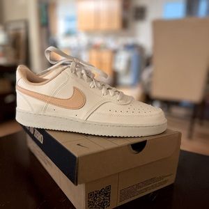 Brand New 10.5 women’s Nike Court Vision Sneakers- White and Peach